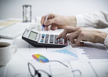 Reforma tributária pode elevar em até 19,5% o custo de hospedagem para empresas