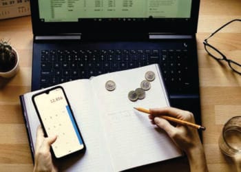 Empreendimentos hoteleiros reduzem até 36% da conta de luz e fortalecem práticas sustentáveis no mercado livre de energia