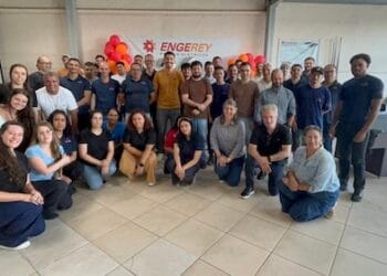 Engerey comemora 24 anos com foco em painéis homologados pela francesa Schneider Electric para evitar paradas em infraestruturas críticas