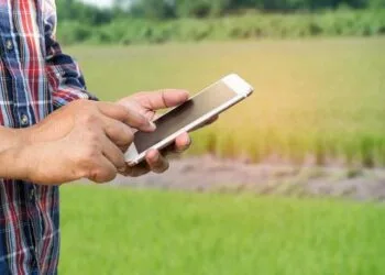 Gestão digital amplia eficiência e retorno dos sistemas fotovoltaicos