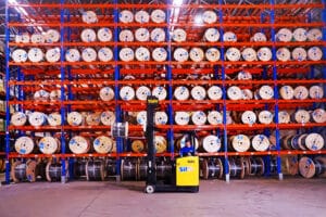 Sil Fios e Cabos Elétricos amplia compromisso sustentável ao adotar embalagens recicladas e logística reversa