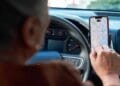 Motoristas de aplicativo ampliam renda com carros elétricos