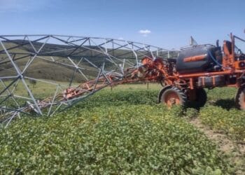 Acidentes com máquinas agrícolas na rede elétrica quase dobram em um ano