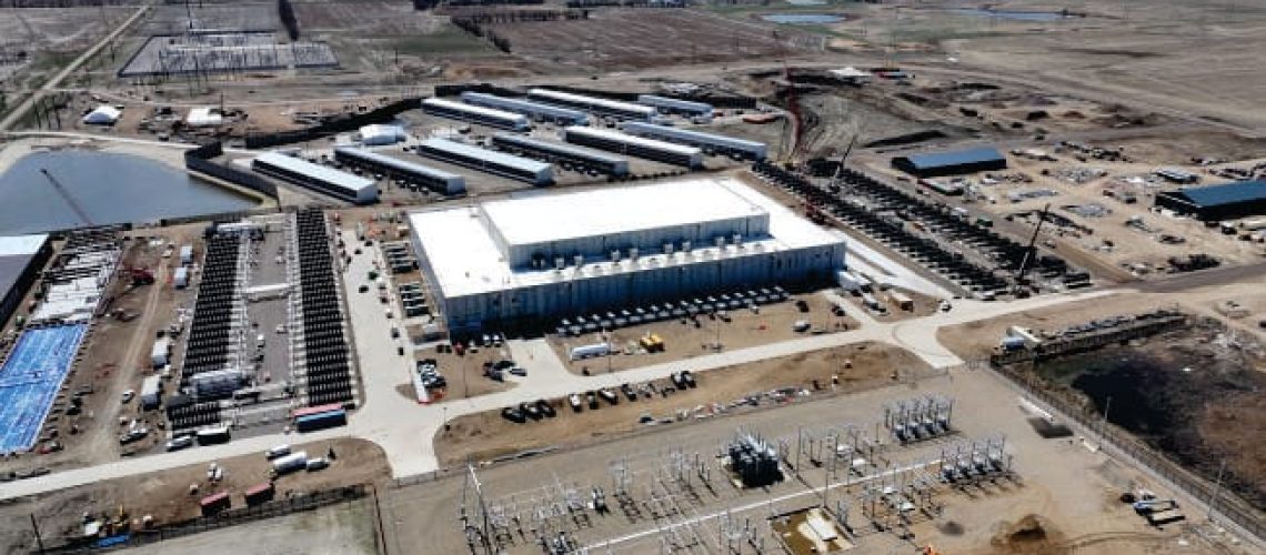 ABB e Applied Digital aceleram data centers 'AI-ready'