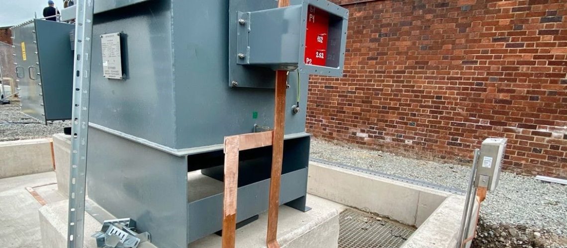 ATERRAMENTO EM SISTEMAS INDUSTRIAIS - REFLEXÕES PARA SELEÇÃO E USO NAS INSTALAÇÕES ELÉTRICAS INDUSTRIAIS