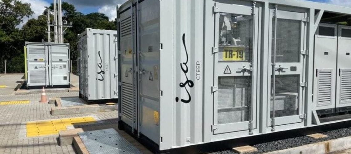BESS impulsiona o setor elétrico demanda por armazenamento dispara 89% no Brasil