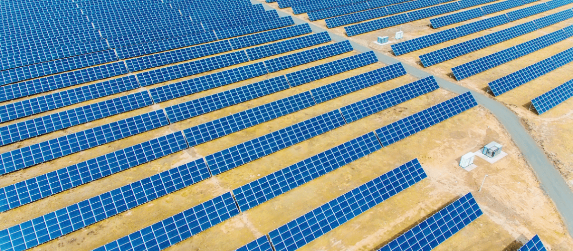 Brasil viabiliza mais de R$ 64 bilhões em investimentos de geração solar em 2022, diz estudo da Greener