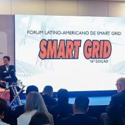 Cooperação técnica entre Fórum Latino-Americano de Smart Grid e ADELAT fortalece integração do setor elétrico na região