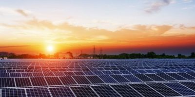 Crescimento do mercado de energia solar tende a se estabilizar no próximo ano, avalia CEO do Bonö Group