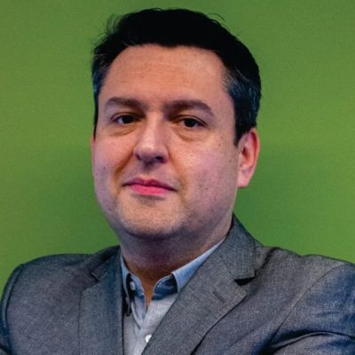 Do condomínio à estrada a nova geografia da rede de recarga elétrica no Brasil