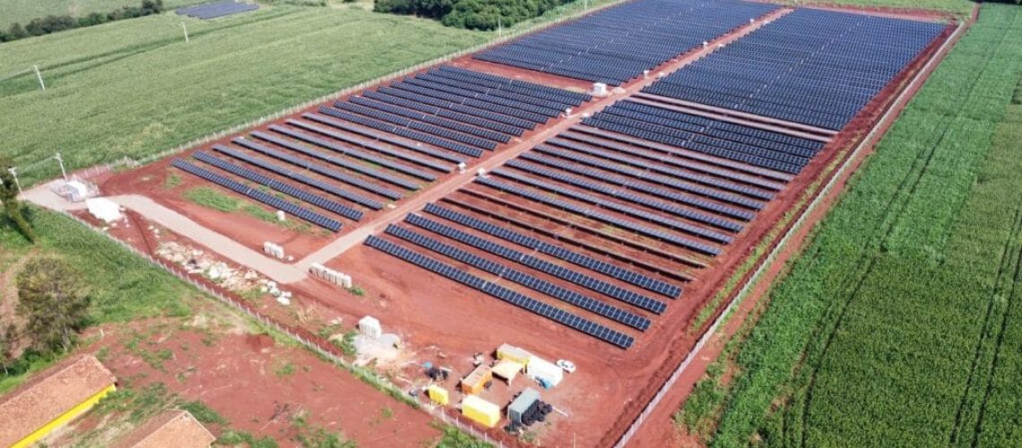 Empresa de assinatura de energia solar inaugura duas usinas fotovoltaicas no Paraná