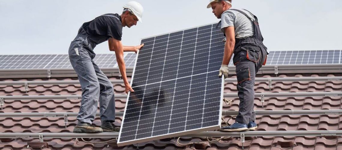 Energia solar atinge 1 milhão de empregos e mais de R$ 163 bilhões de investimentos no Brasil