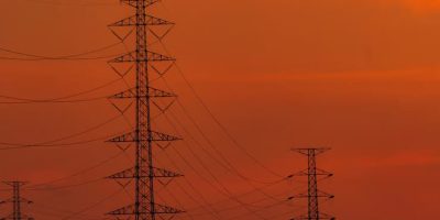 Falta de infraestrutura de rede ameaça avanço da energia limpa no Ceará