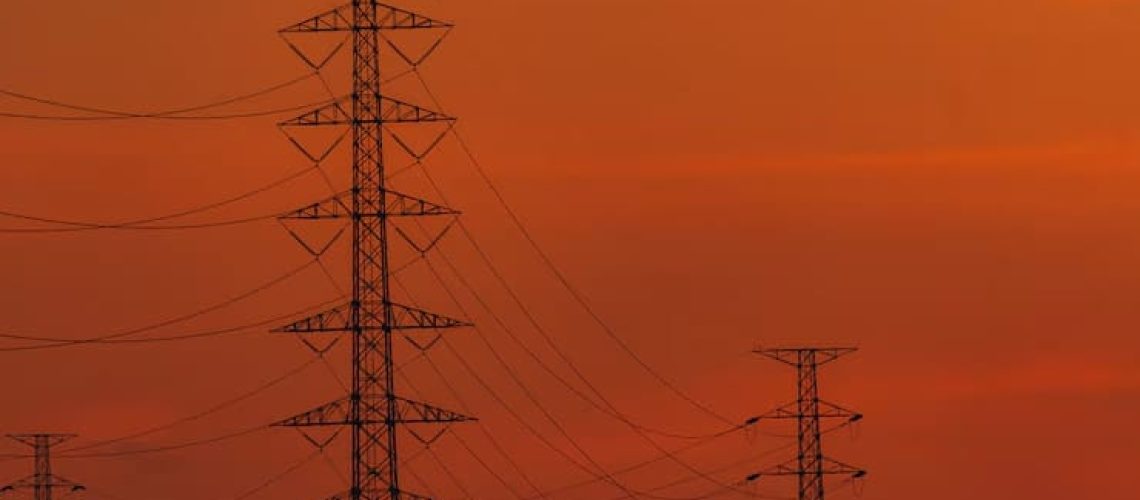 Falta de infraestrutura de rede ameaça avanço da energia limpa no Ceará