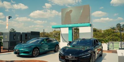 Flash Charging chega ao Brasil e eleva a recarga elétrica à escala do megawatt