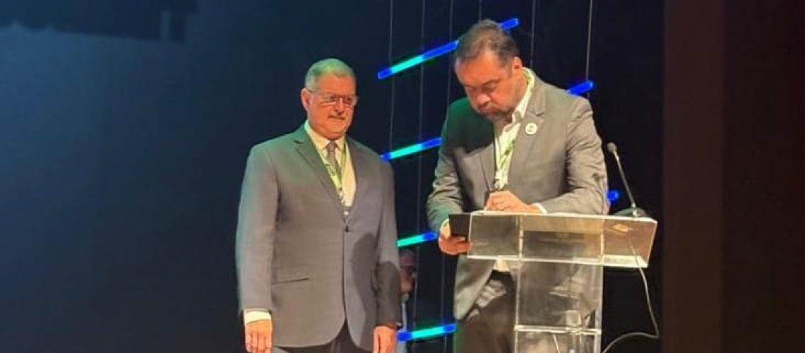 Governo do Rio de Janeiro assina dois decretos de transição energética