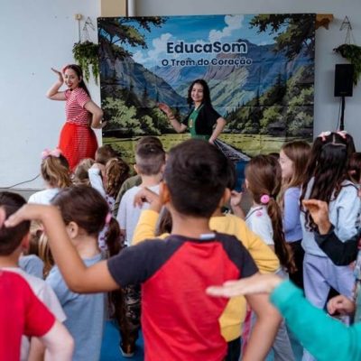 Hitachi Energy apoia programa cultural do Instituto Tom Maior no Vale do Itajaí