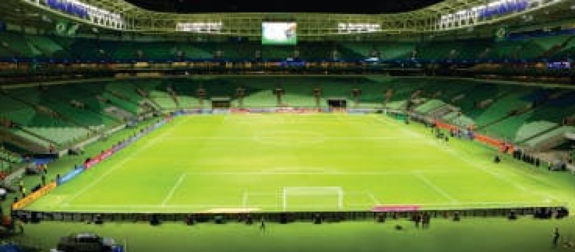 Iluminação dinâmica em arenas e quadras poliesportivas experiência do público, economia e fonte de receita