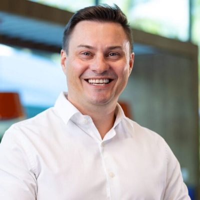 Setor elétrico brasileiro enfrenta desafios e tem inovação como aliada de governança e gestão