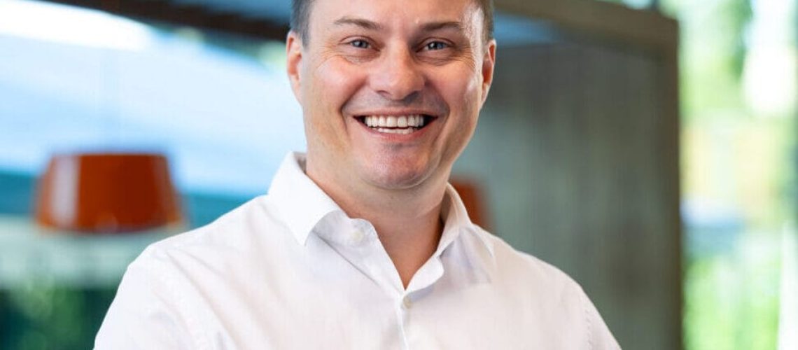 Setor elétrico brasileiro enfrenta desafios e tem inovação como aliada de governança e gestão