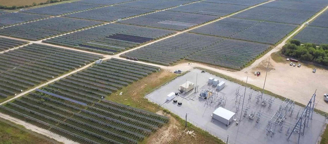 Sistema de bateria modular e móvel para locação em escala global