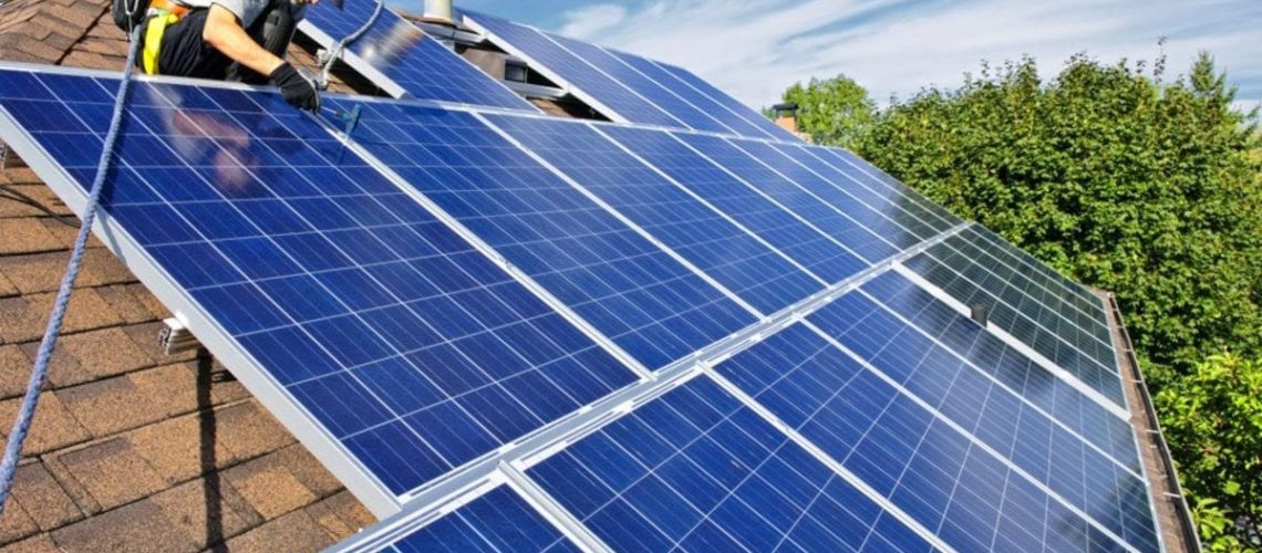 Uso de energia solar dobra no estado do Rio de Janeiro nos últimos 12 meses